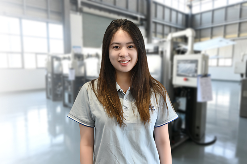 Sales Manager Bella1