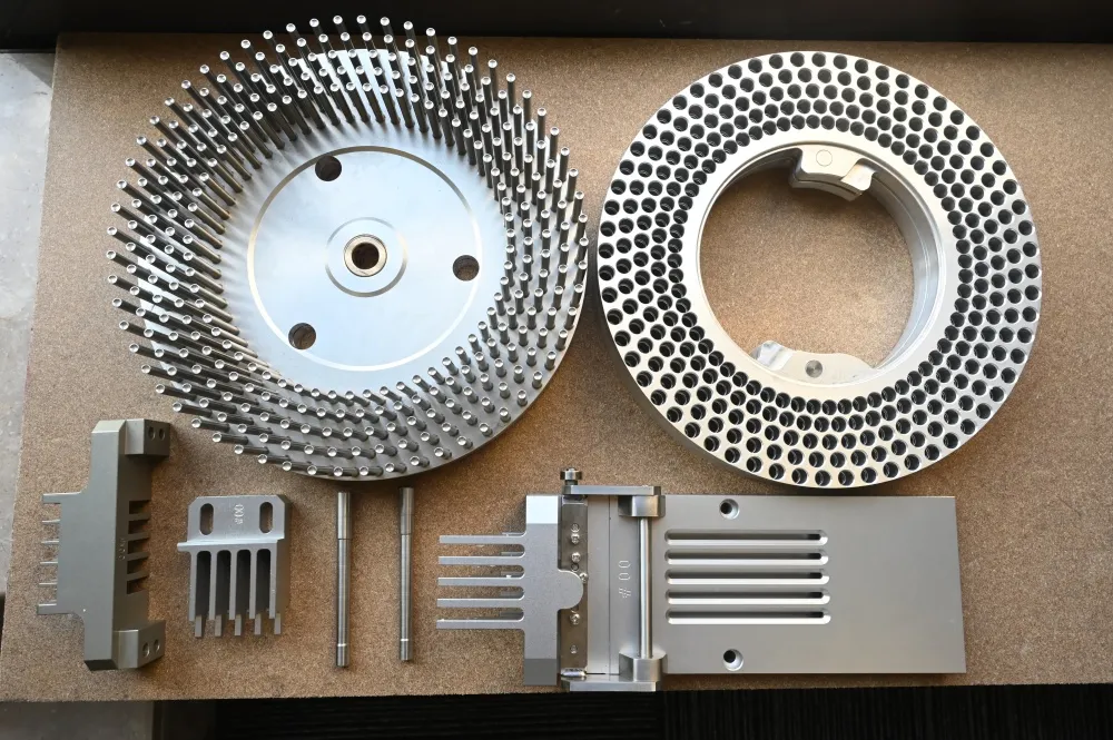 Yarı Otomatik Kapsül Dolum Makinesi Kalıpları Değiştirin