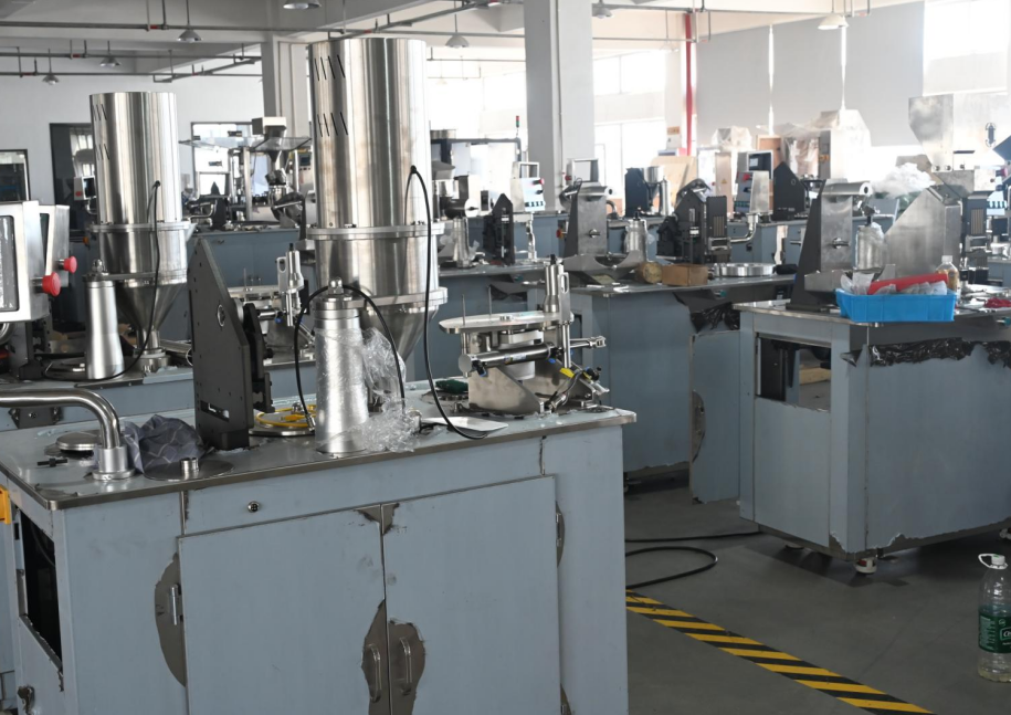 Semi Automatic Cpasule Filling Machine Assembly Workshop