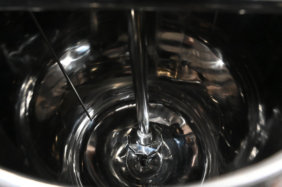 Vacuum Emulsification Vessel
