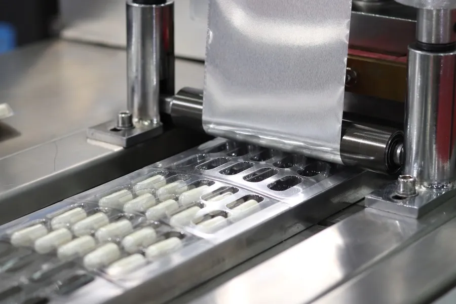 medical capsules packing process by machine