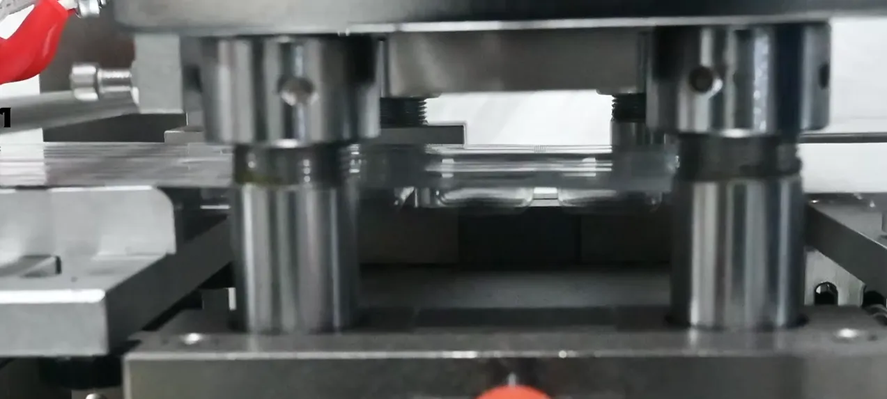 Was ist eine Blisterverpackungsmaschine? 18 Siegel-Blisterpackung