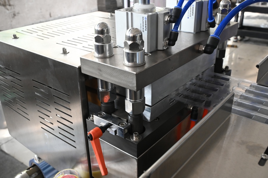 Forming Station