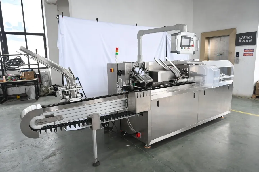 Automatische horizontale Kartoniermaschine