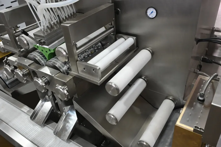 Was ist eine Softgel-Kapselmaschine? 14 Verkapselungseinheit
