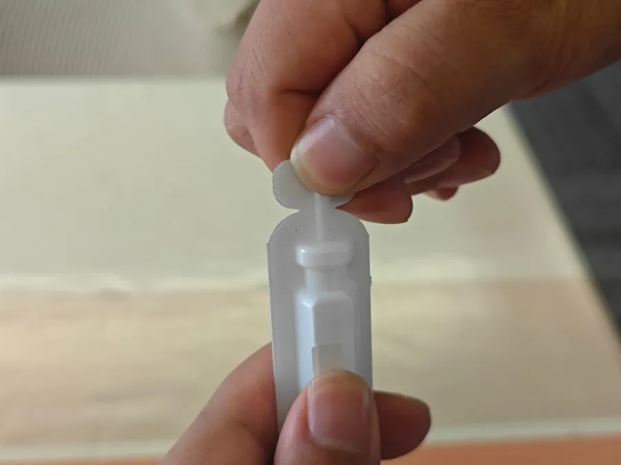 What is Plastic Ampoule? Why Choose over Glass 13 Pinch the top Break of the section