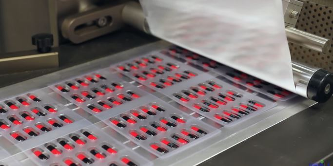 Cüzdan Blister Ambalajı: Türleri, Uygulamaları ve Özellikleri 6 Folyo ile mühürleme