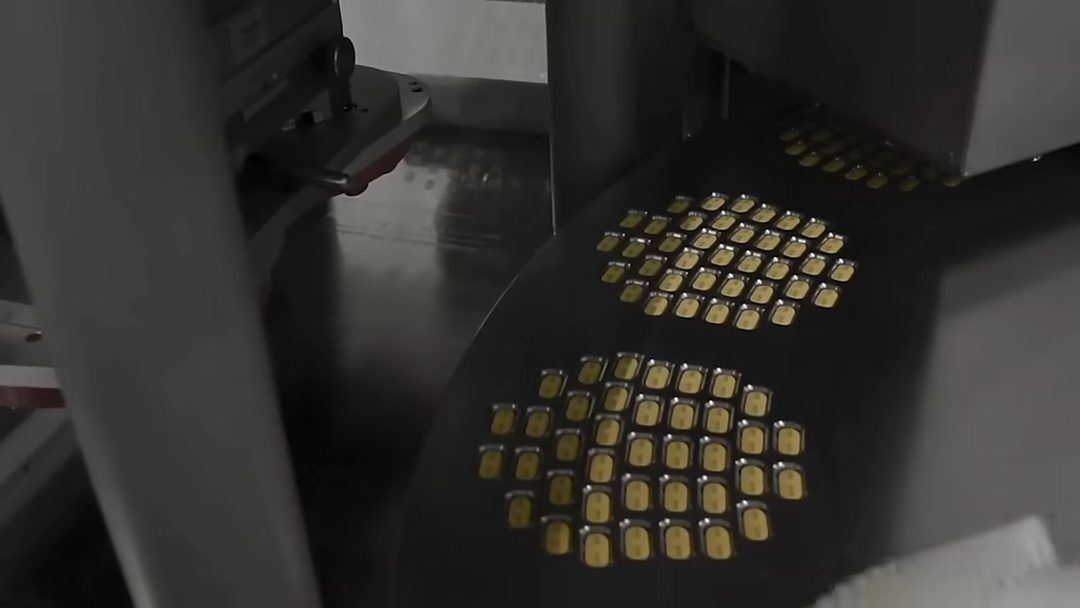 Kapsül ve Tablet Baskı Makineleri: Özellikleri, Çalışma Prensibi ve Türleri (2026 Genel Bakış) 6 Tabletlere mürekkep uygulama