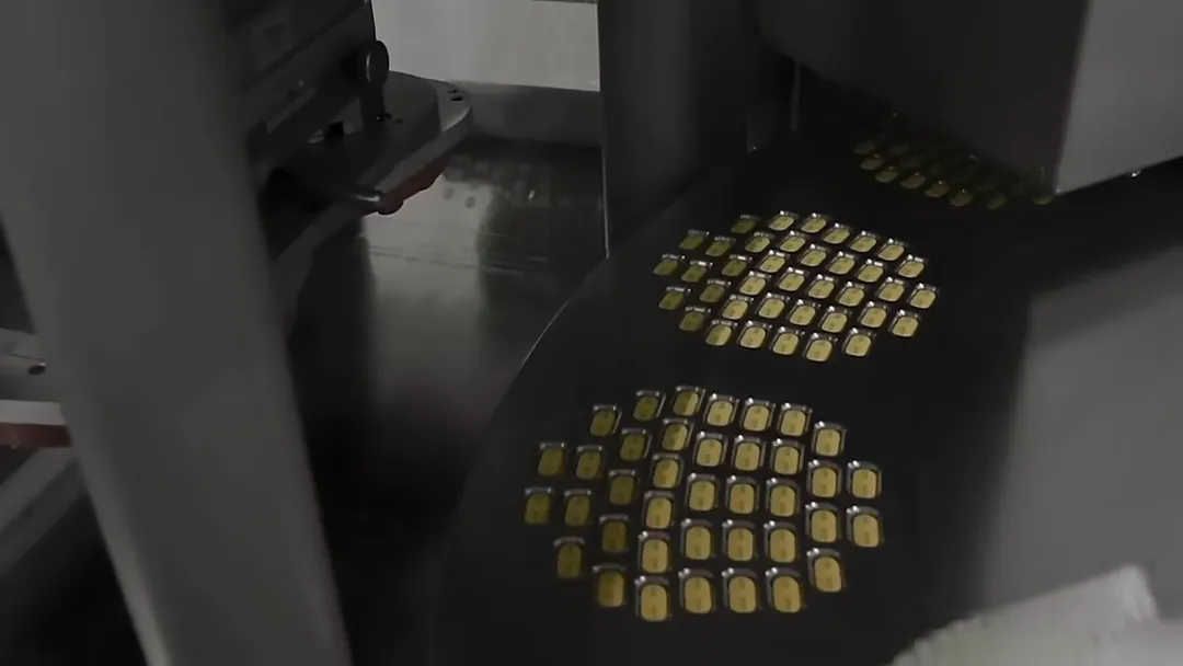 Kapsül ve Tablet Baskı Makineleri: Özellikleri, Çalışma Prensibi ve Türleri (2026 Genel Bakış) 6 Tabletlere mürekkep uygulama