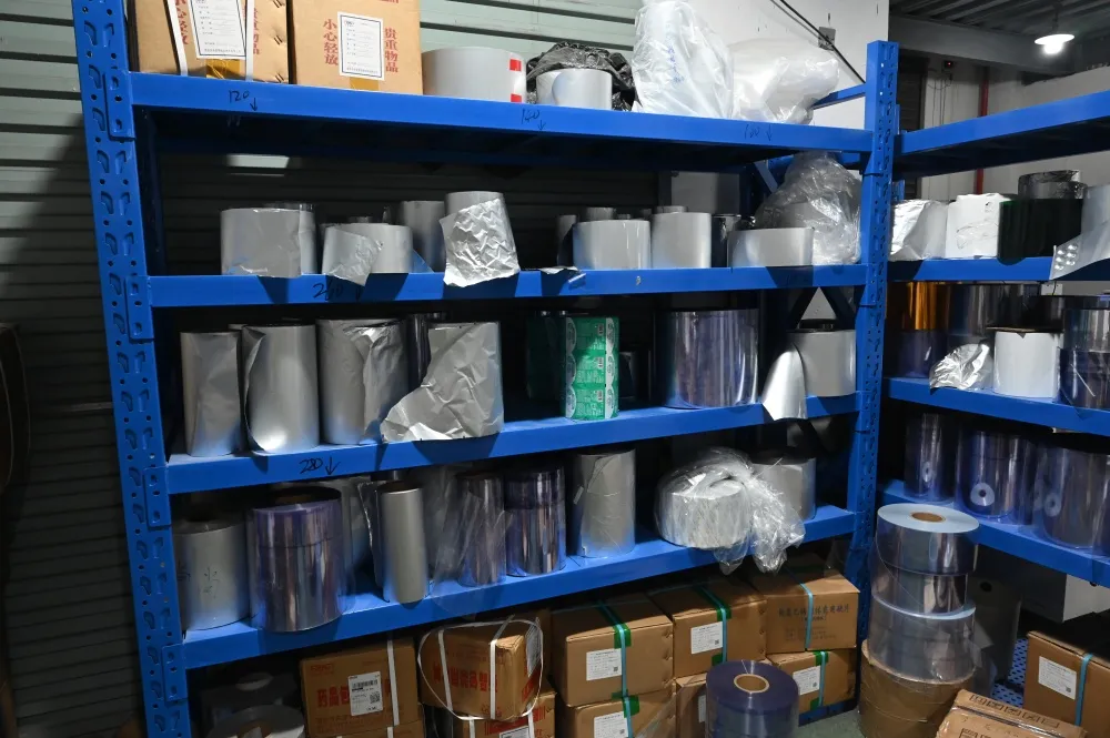 10 wichtige Fragen, die Sie vor dem Kauf einer Blisterverpackungsmaschine stellen sollten 2 Blisterverpackungsmaterialien