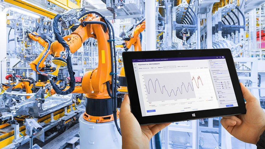 AI-assisted machine monitoring