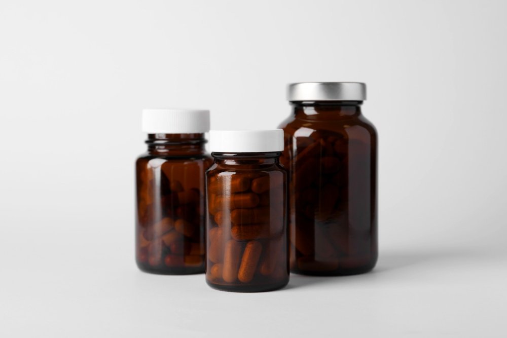 Pharmaceutical Jar: The Complete Overview 6 Amber Glass Tablet Jars