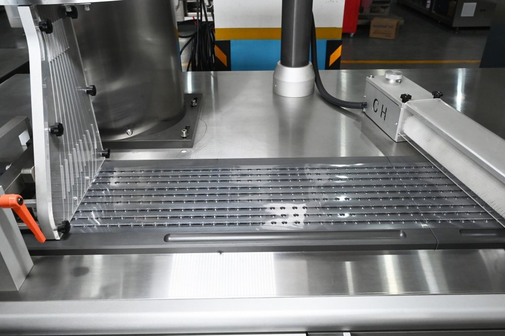 Capsules Forming Workbench