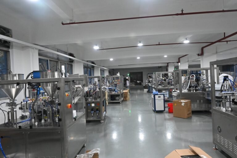 Çin Tüp Dolum ve Kapama Makinesi Fabrikası