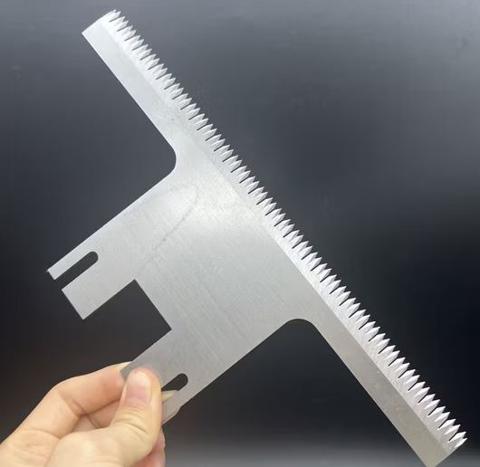 Cutting blades