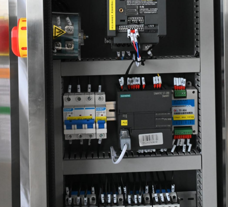 Powder Filling Machine Parts: A Complete Guide for Beginners 8 PLC Controller