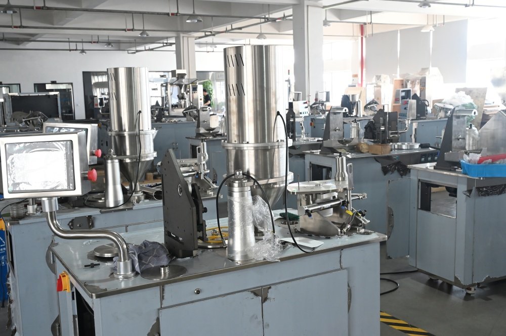 Wholesale Capsule Filling Machine: MOQ and Cost 4 Semi Automatic Capsule Filling Machine Warehouse