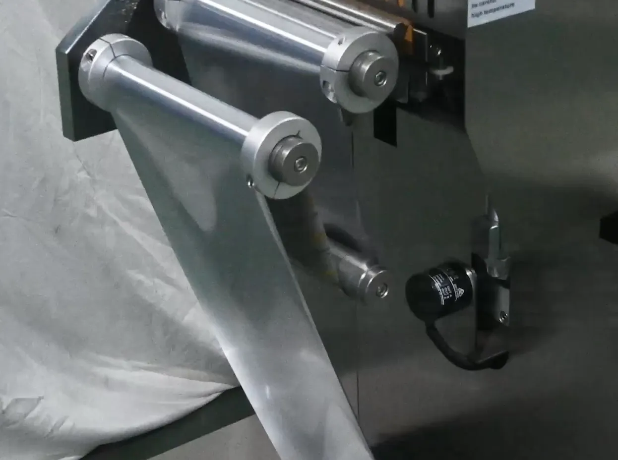 Blister Packaging Machine Problems and Solutions 3 Blister Film Misalignment