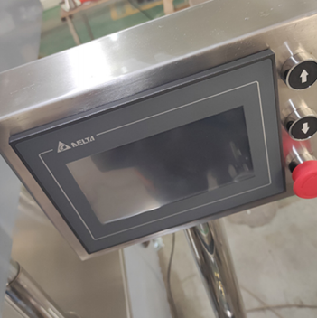 グミ計数機 6 コントロールパネル