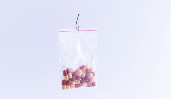 Capsule Pouch