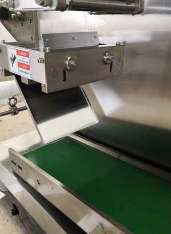 Finished Product Output Conveyor Belt
