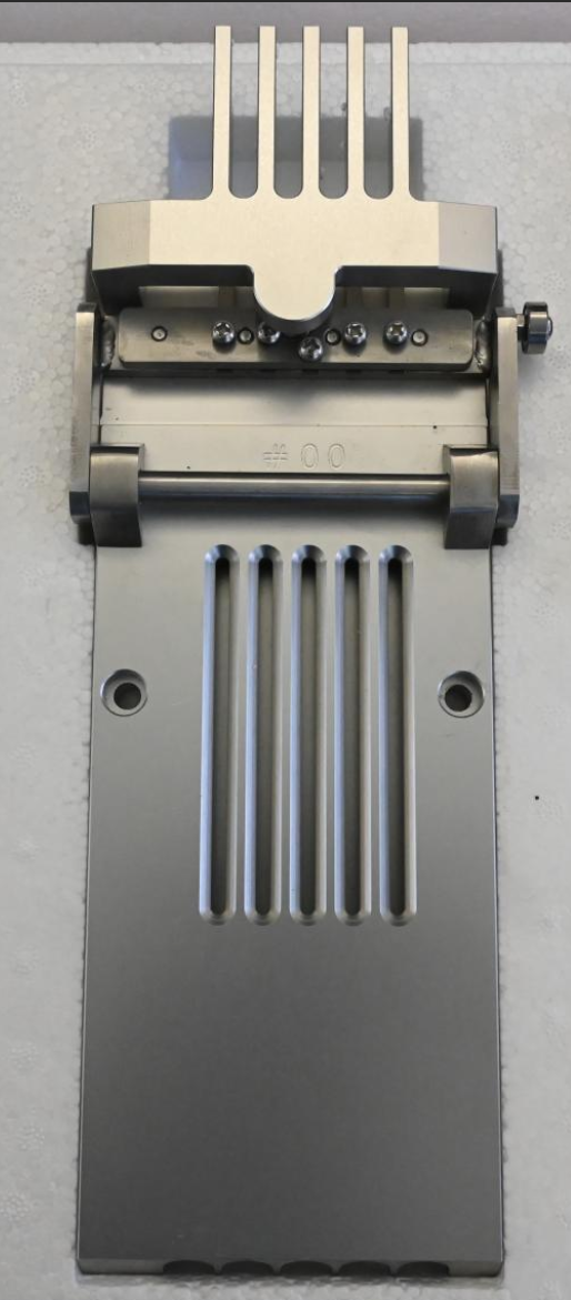 Capsule Feeding Plate