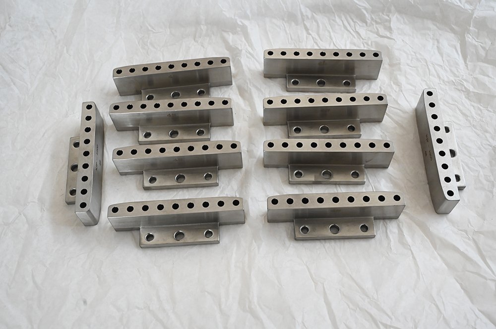 Low Die Assembly