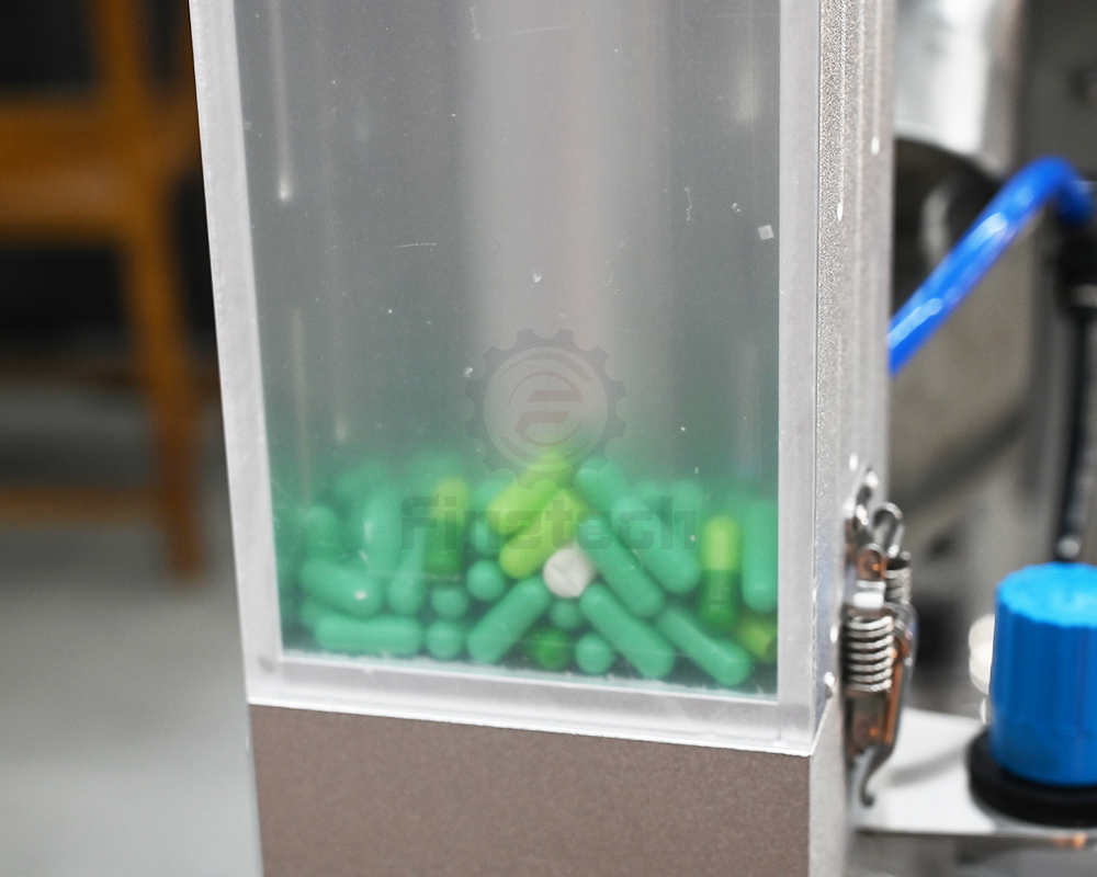 Capsules Hopper