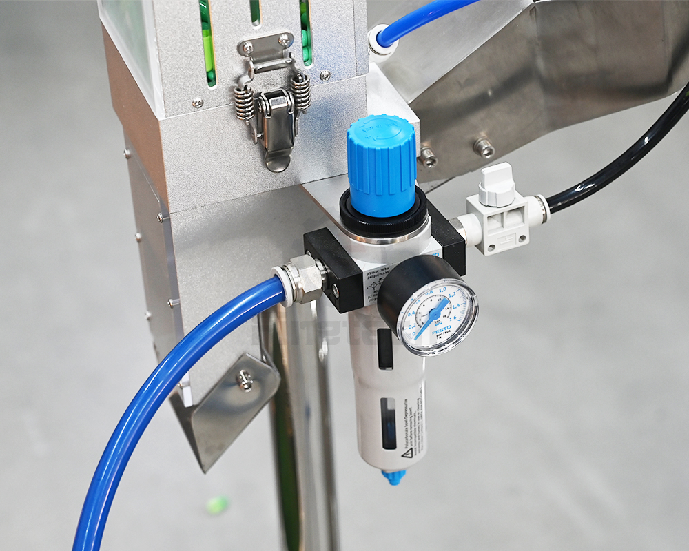 Vertical Capsule Polishing Machine Detail